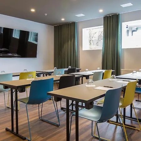 Midgardur By Center Hotel 4*